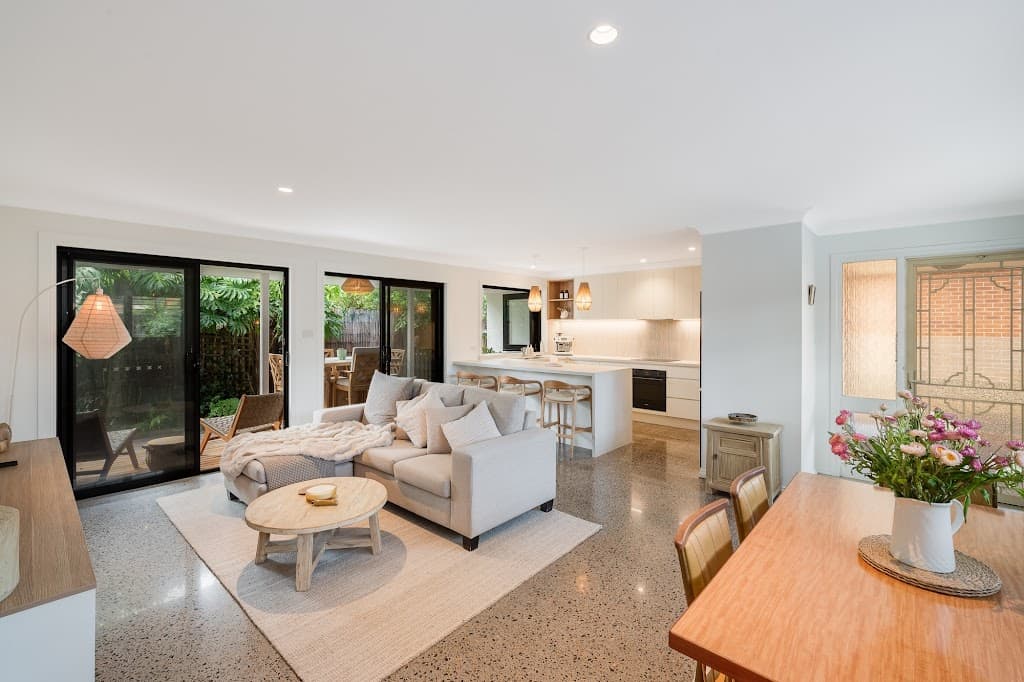 2/70 Mitchell Street, Merewether, NSW, 2291, Merewether - Thumbnail 3