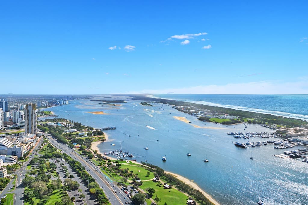 5111/2 Como Crescent, Southport, QLD, 4215, Southport - Thumbnail 2
