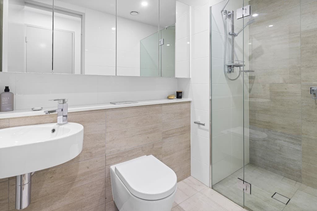 5111/2 Como Crescent, Southport, QLD, 4215, Southport - Thumbnail 7