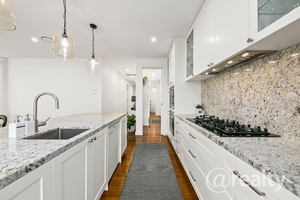 11 Coleman Crescent, Eltham, VIC, 3095, Eltham - Thumbnail 4
