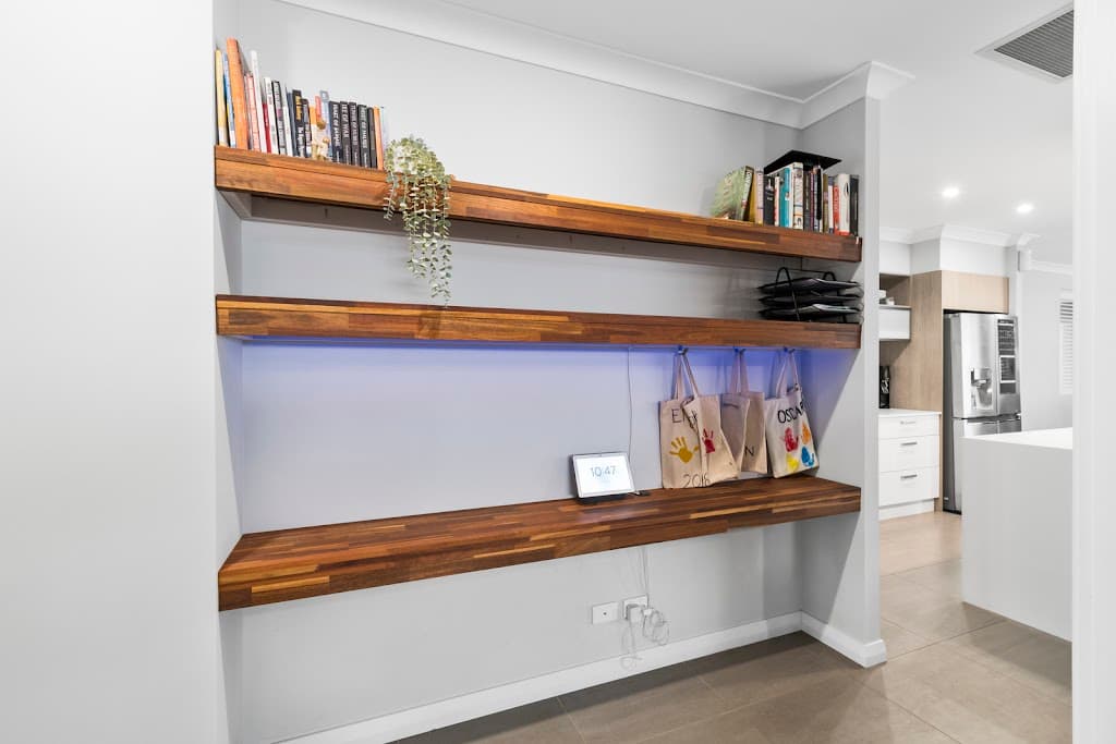 21 Saddleback Crescent, Stream Hill, NSW, 2526, Kembla Grange - Thumbnail 3