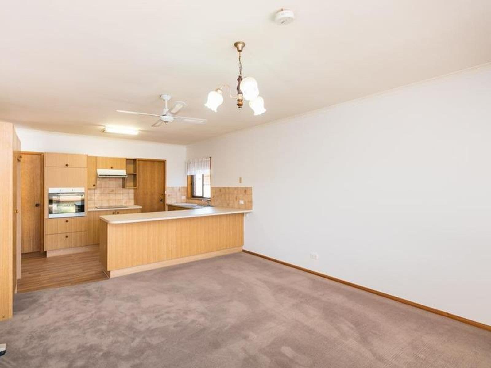 1/303 Tenth Street, Mildura - Thumbnail 4