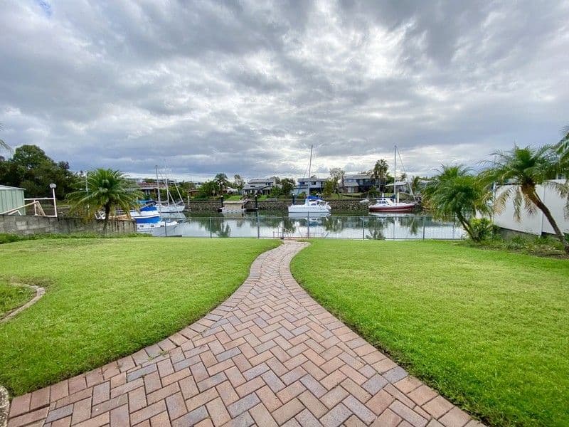 8 Sternlight Court, Raby Bay, QLD, 4163, Cleveland - Thumbnail 4