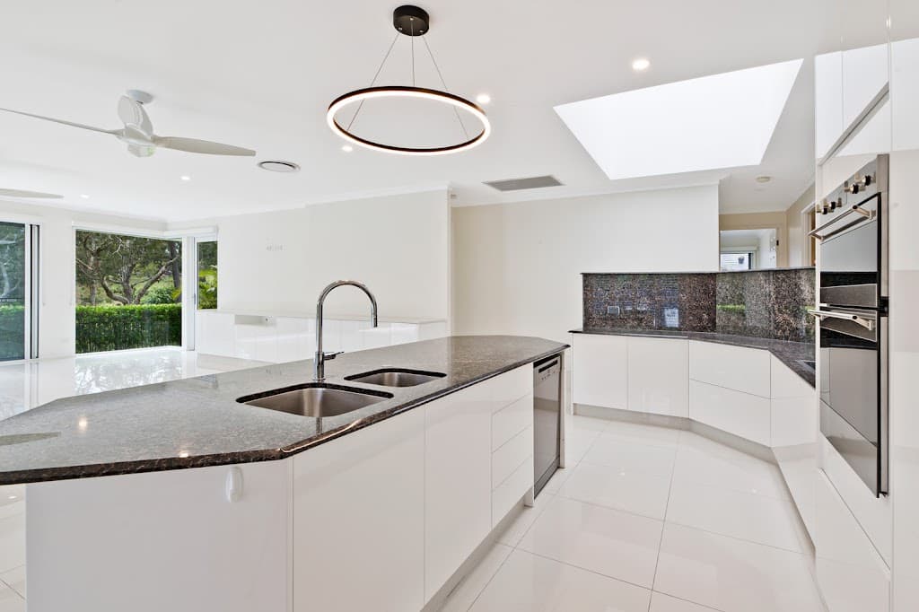 1 Jarvis Place, Arundel, QLD, 4214, Arundel - Thumbnail 8
