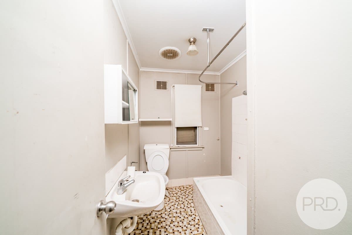 17 Buna Street, ASHMONT NSW 2650, Ashmont - Thumbnail 3