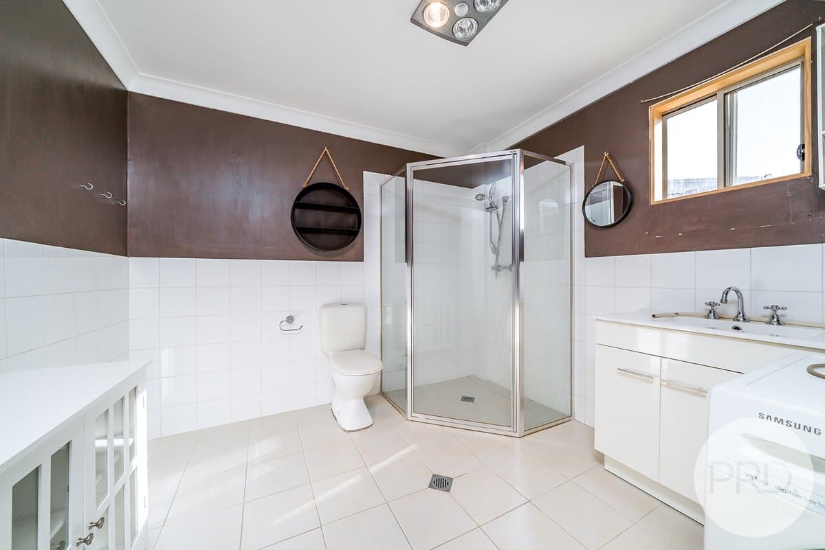 6 Bell Gum Place, LAKE ALBERT NSW 2650, Lake Albert - Thumbnail 5