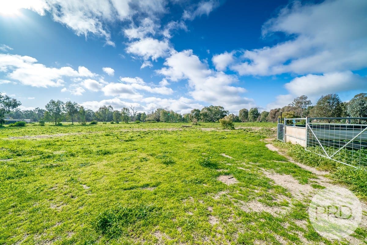 6 Bell Gum Place, LAKE ALBERT NSW 2650, Lake Albert - Thumbnail 7