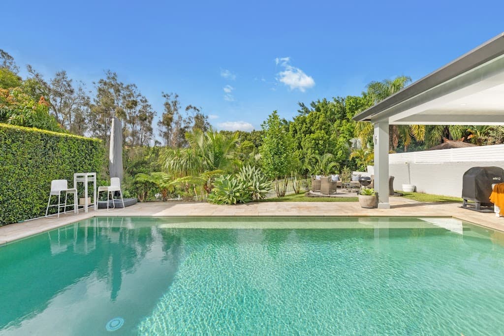3 Meadowview Drive, Carrara, QLD, 4211, Carrara - Thumbnail 3