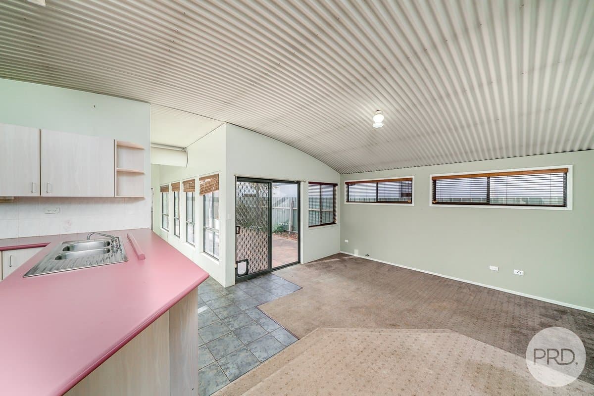 8 Albert Street, WAGGA WAGGA NSW 2650, Wagga Wagga - Thumbnail 5
