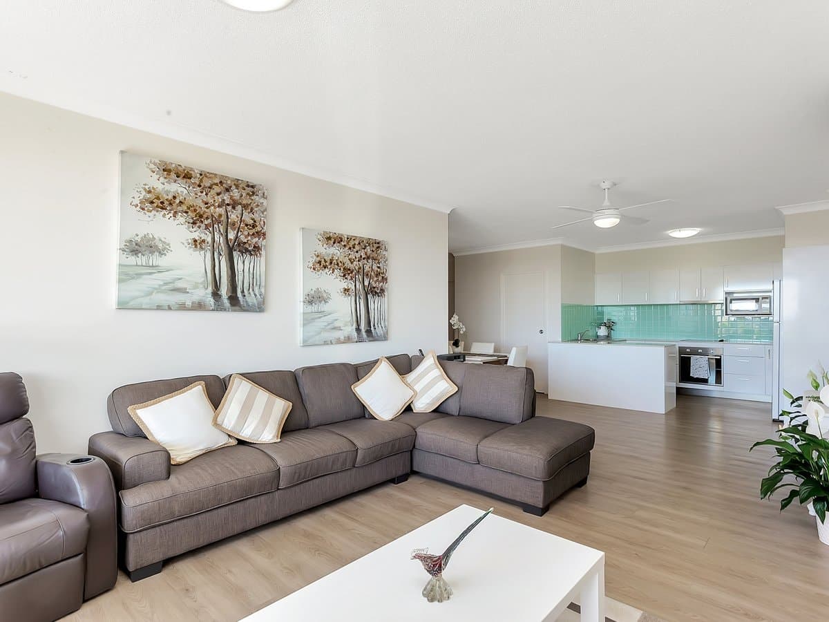 2401/12 Executive Drive, BURLEIGH WATERS QLD 4220, Burleigh Waters - Thumbnail 4