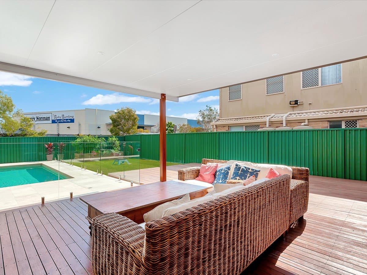 92 Cassowary Drive, BURLEIGH WATERS QLD 4220, Burleigh Waters - Thumbnail 6