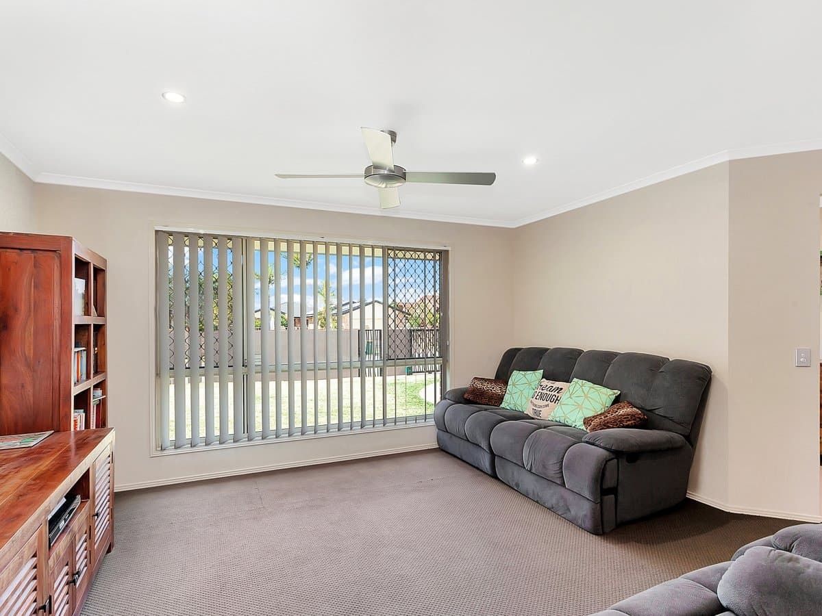 92 Cassowary Drive, BURLEIGH WATERS QLD 4220, Burleigh Waters - Thumbnail 8