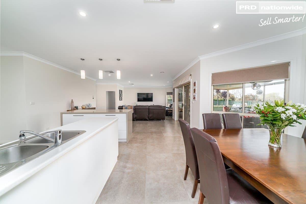 6 Campaspe Close, SPRINGVALE NSW 2650, Springvale - Thumbnail 5
