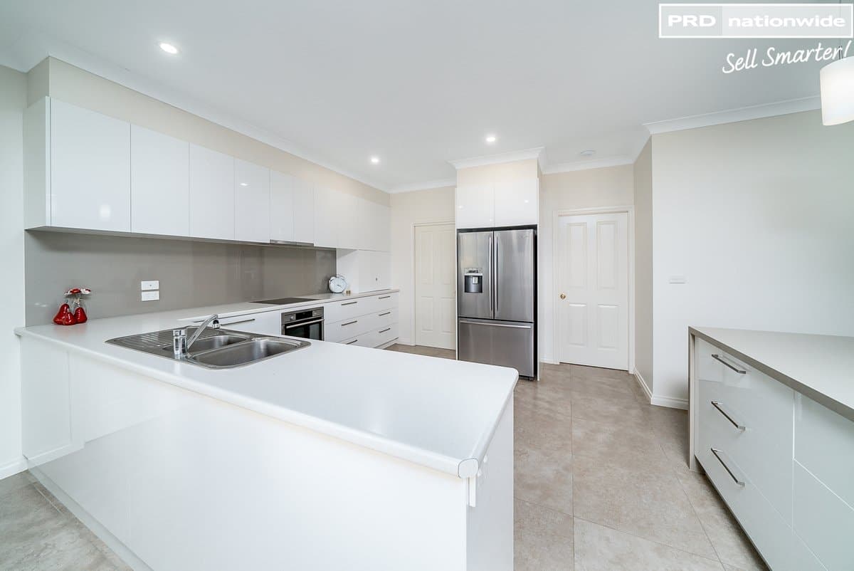 6 Campaspe Close, SPRINGVALE NSW 2650, Springvale - Thumbnail 6