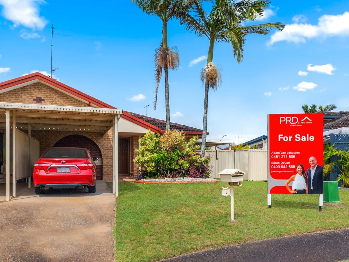 2/16 Peacock Place, BURLEIGH WATERS QLD 4220, Burleigh Waters - Thumbnail 2