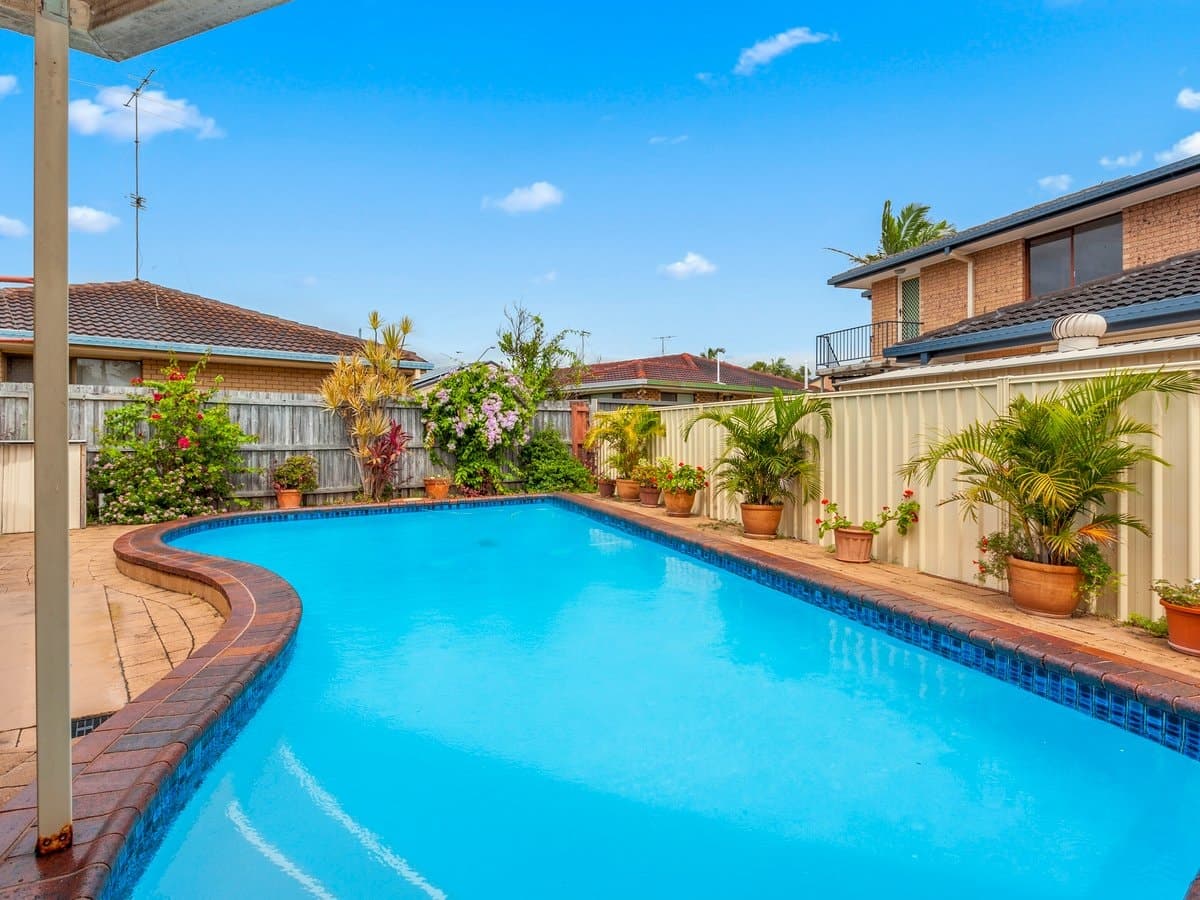 2/16 Peacock Place, BURLEIGH WATERS QLD 4220, Burleigh Waters - Thumbnail 3