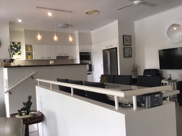 5/36-42 Beachcomber Court, BURLEIGH WATERS QLD 4220, Burleigh Waters - Image 1