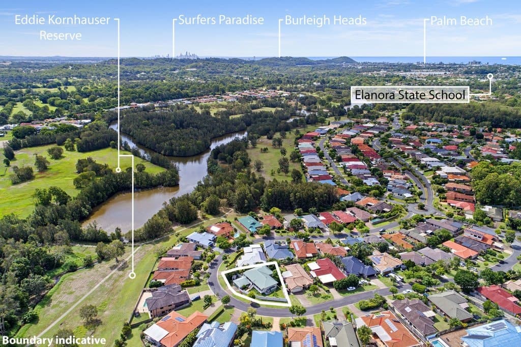 22 Tipuana Drive, ELANORA QLD 4221, Elanora - Thumbnail 2