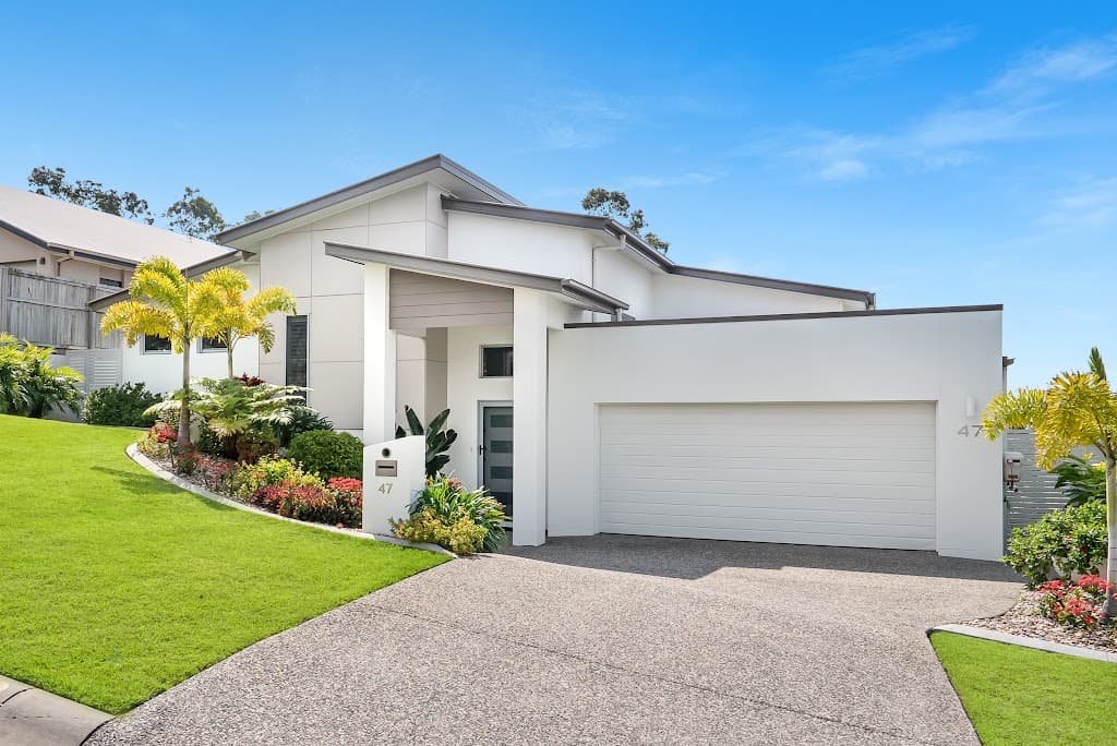 47 Midway Terrace, Pacific Pines, QLD, 4211, Pacific Pines - Thumbnail 2