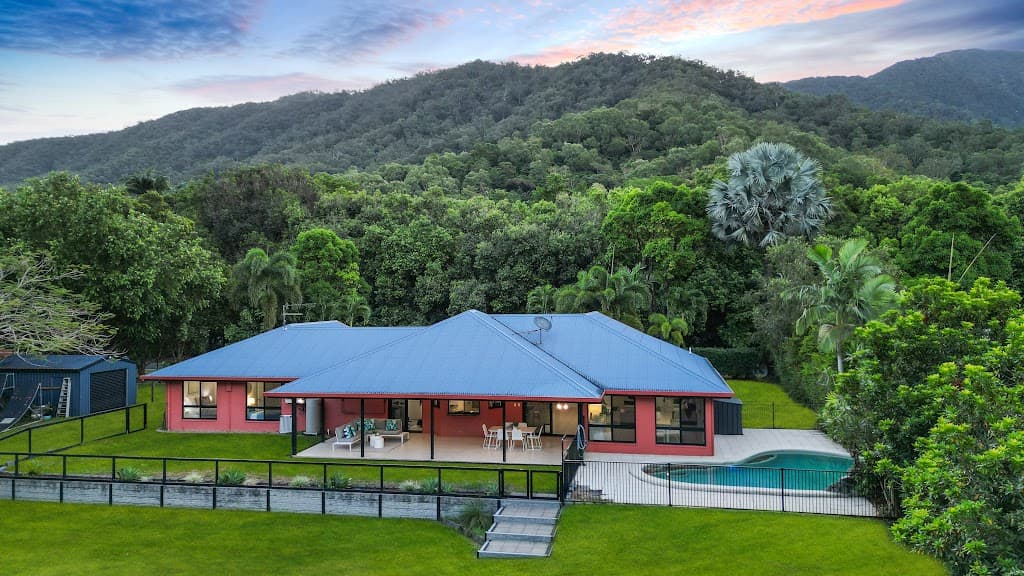 42-44 Quoll Close, Redlynch, QLD, 4870, Redlynch - Thumbnail 2