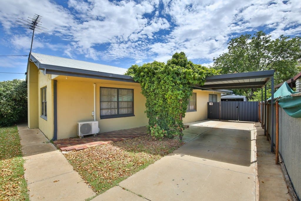 862
                Fourteenth
                Street
            
            
            
            mildura
            
            
            VIC,
            3500, Mildura - Thumbnail 3