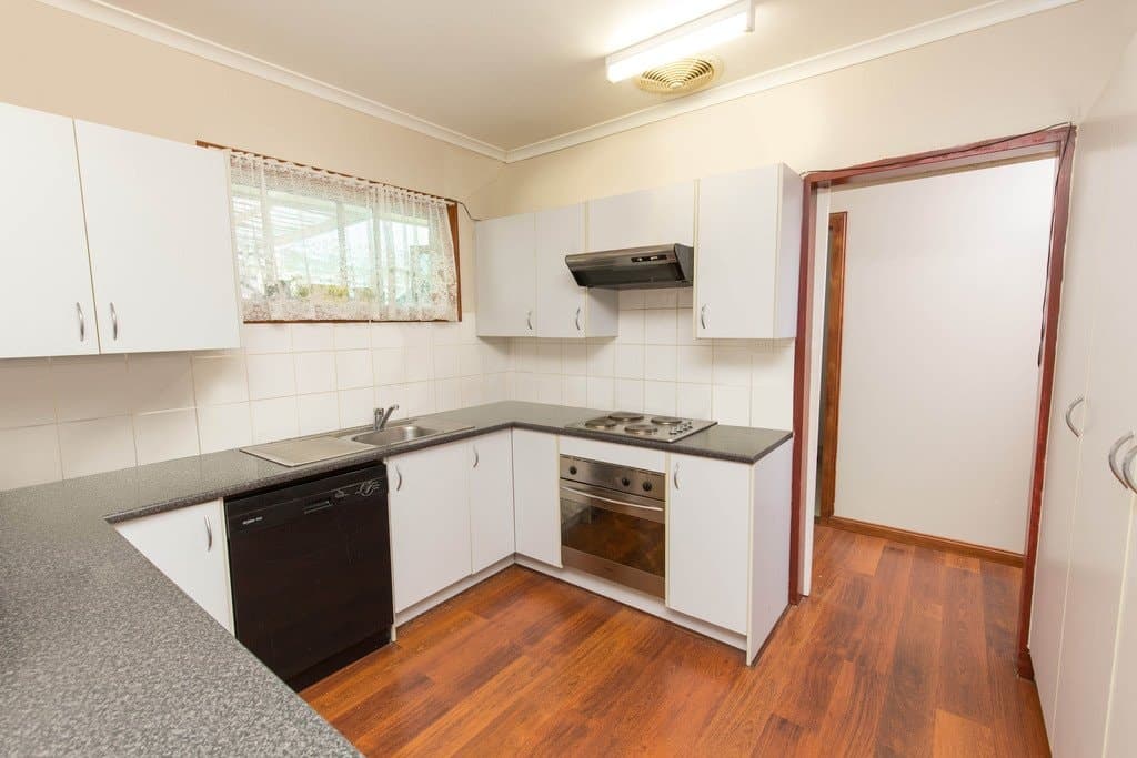 862
                Fourteenth
                Street
            
            
            
            mildura
            
            
            VIC,
            3500, Mildura - Thumbnail 5