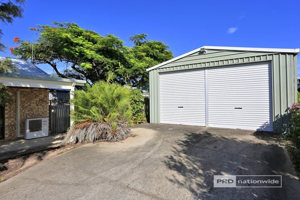 37
                Drummond
                Street
            
            
            
            urangan
            
            
            QLD,
            4655, Urangan - Thumbnail 2