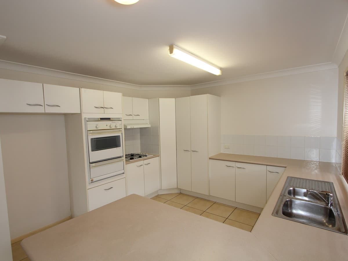 16 Willowtree Drive, Flinders View QLD 4305, Flinders View - Thumbnail 5