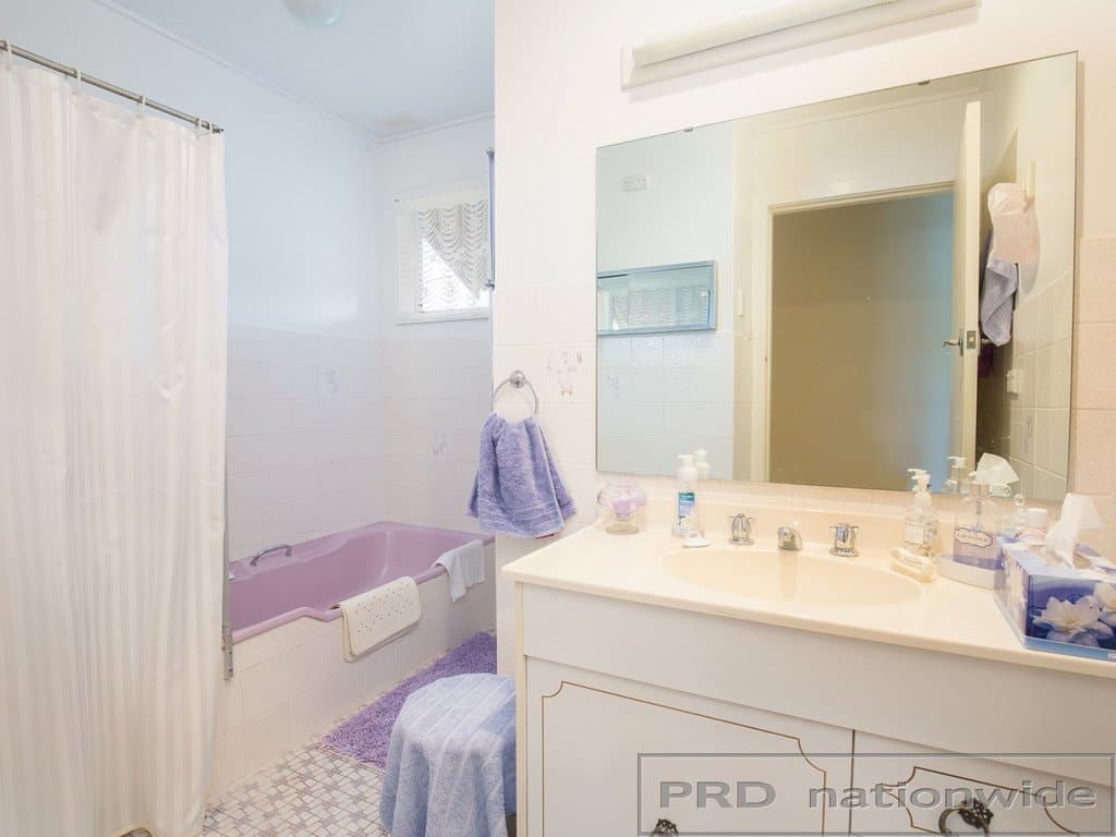 1
                Hiland
                Crescent
            
            
            
            east maitland
            
            
            NSW,
            2323, East Maitland - Thumbnail 5