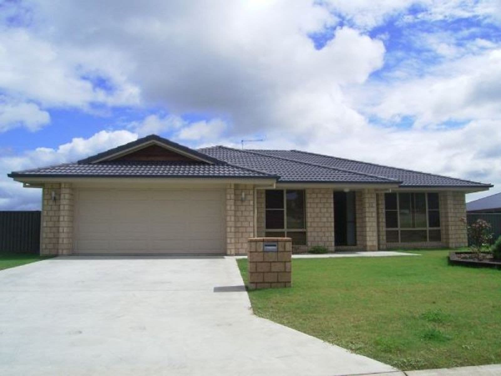 8 Learmonth Court, Casino - Thumbnail 4
