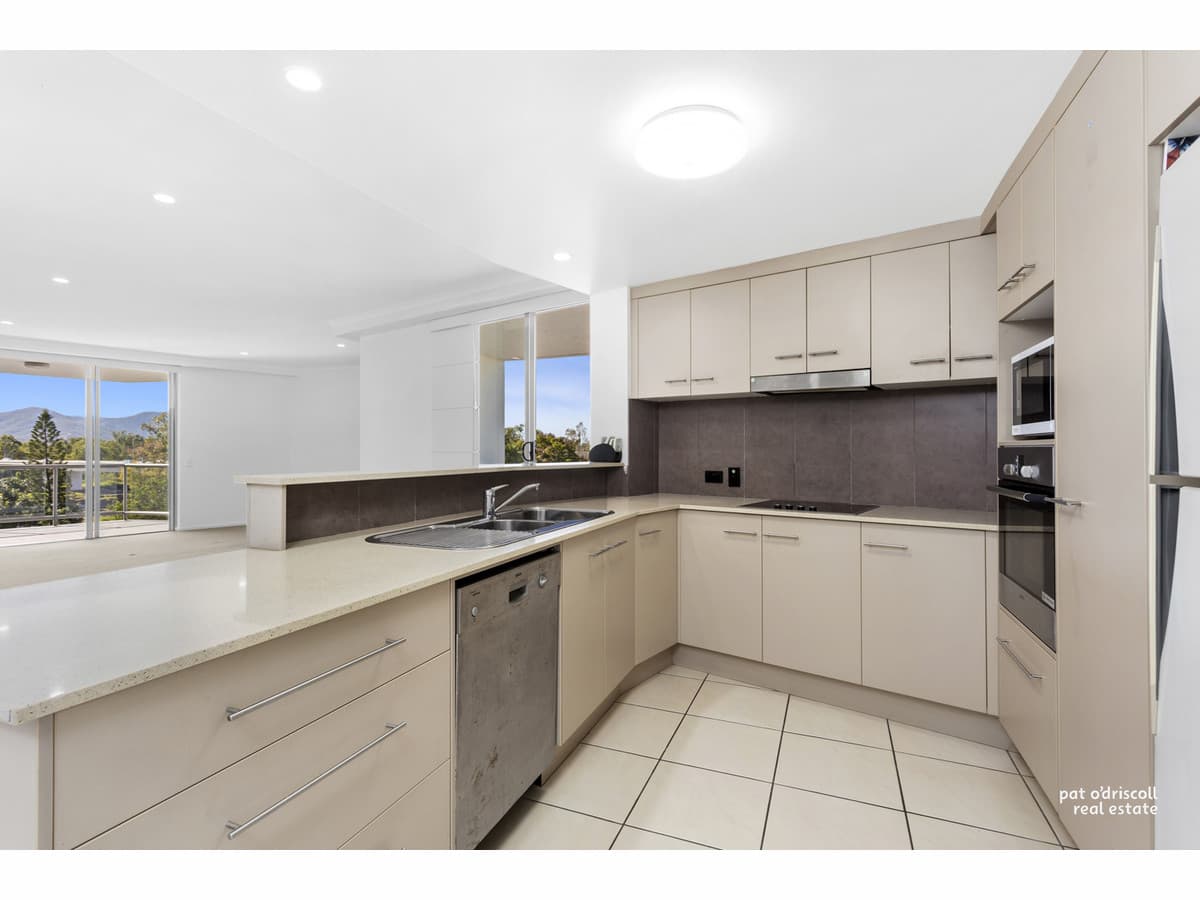 404/6-8 Victoria Parade, Rockhampton City QLD, Rockhampton City - Thumbnail 3
