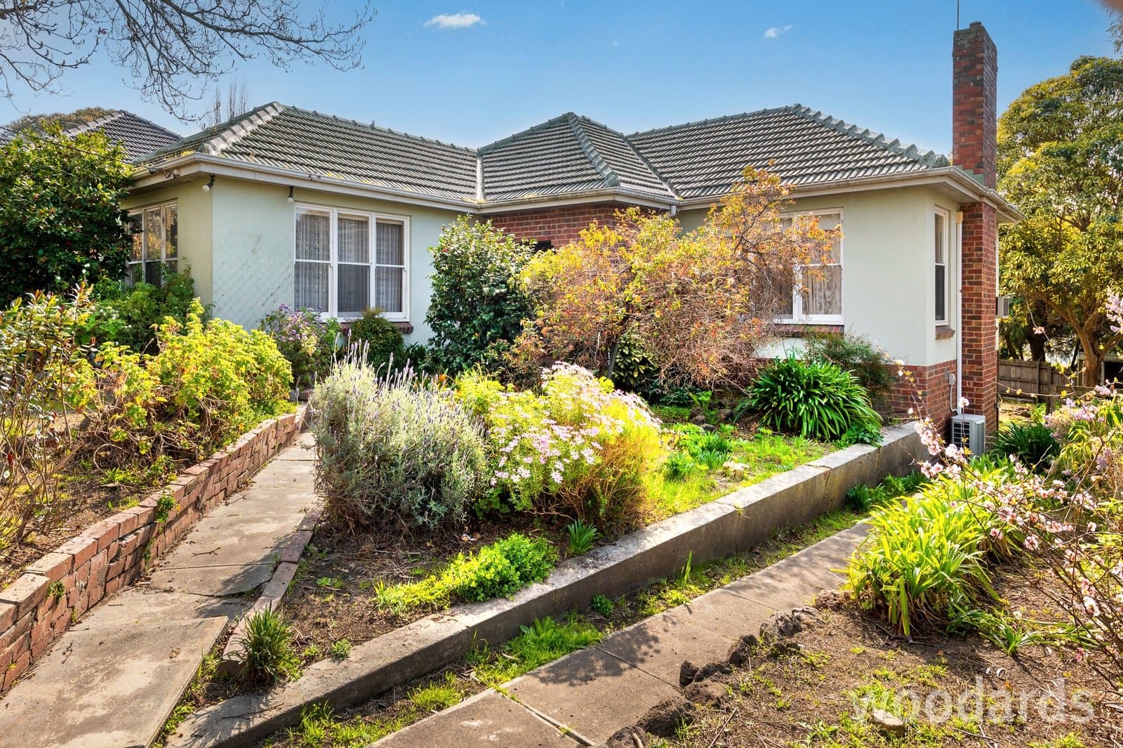 23 Woodhouse Grove, Box Hill North - Thumbnail 2