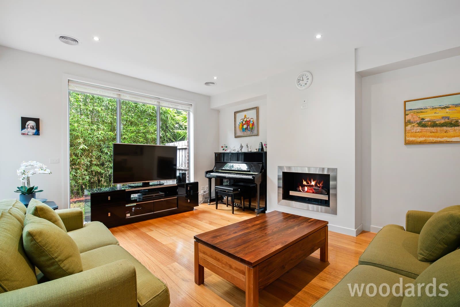 8B Roselyn Crescent, Bentleigh East - Thumbnail 3