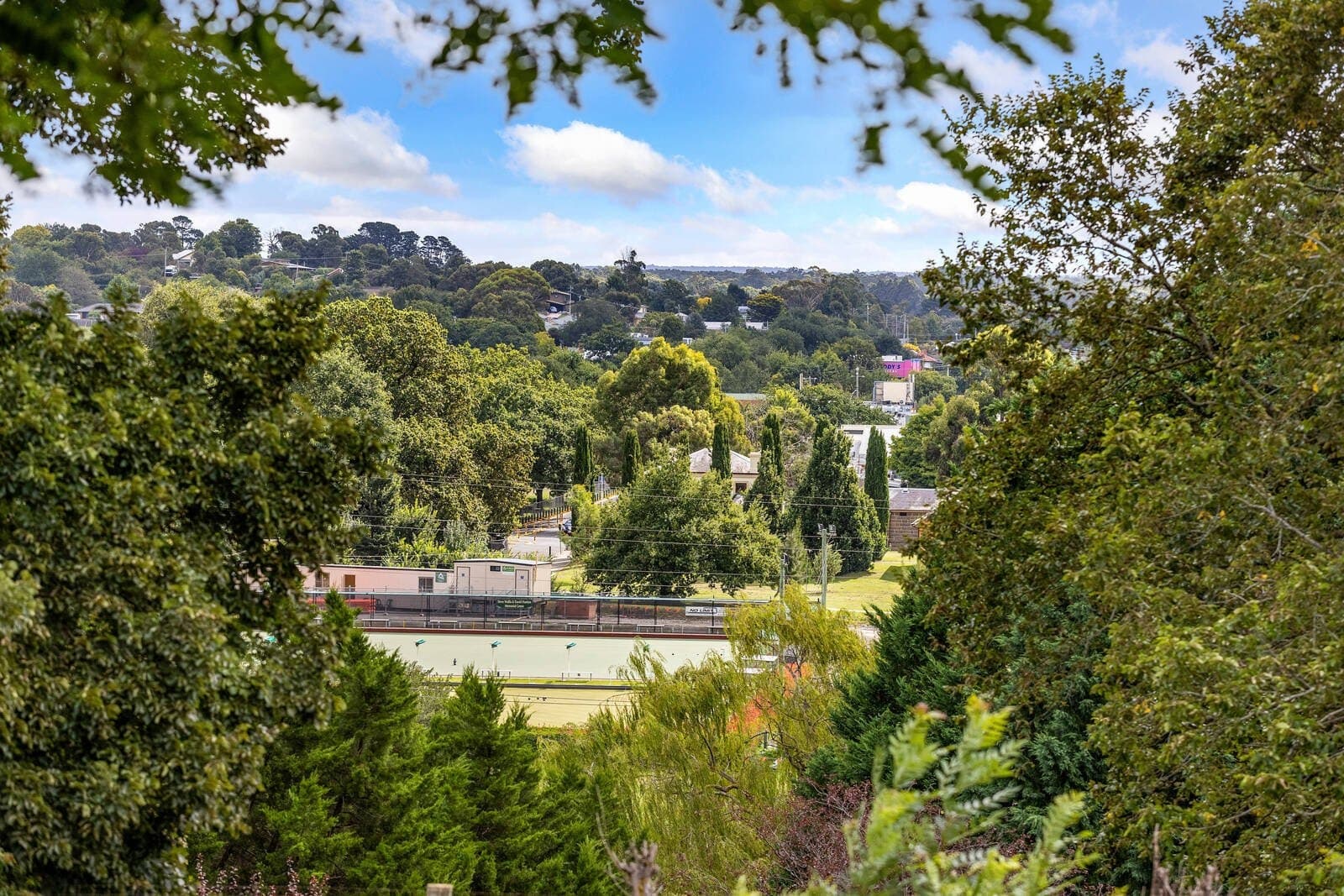5 Erinvale Close, Gisborne - Thumbnail 2