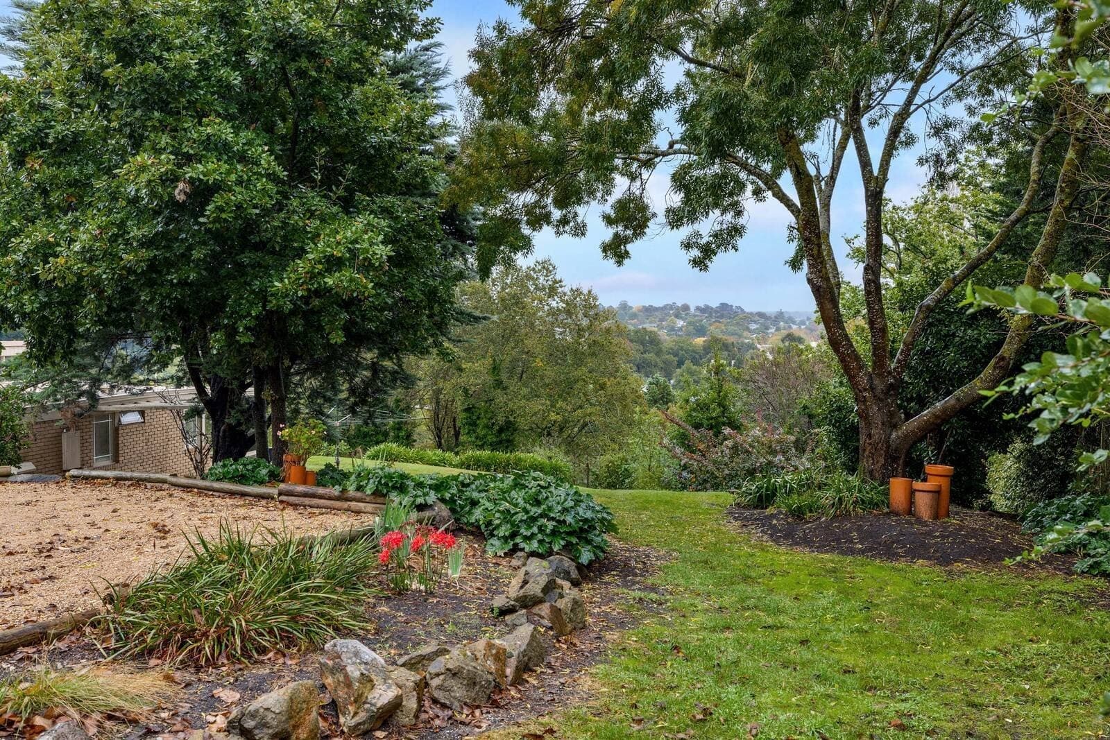 5 Erinvale Close, Gisborne - Thumbnail 3