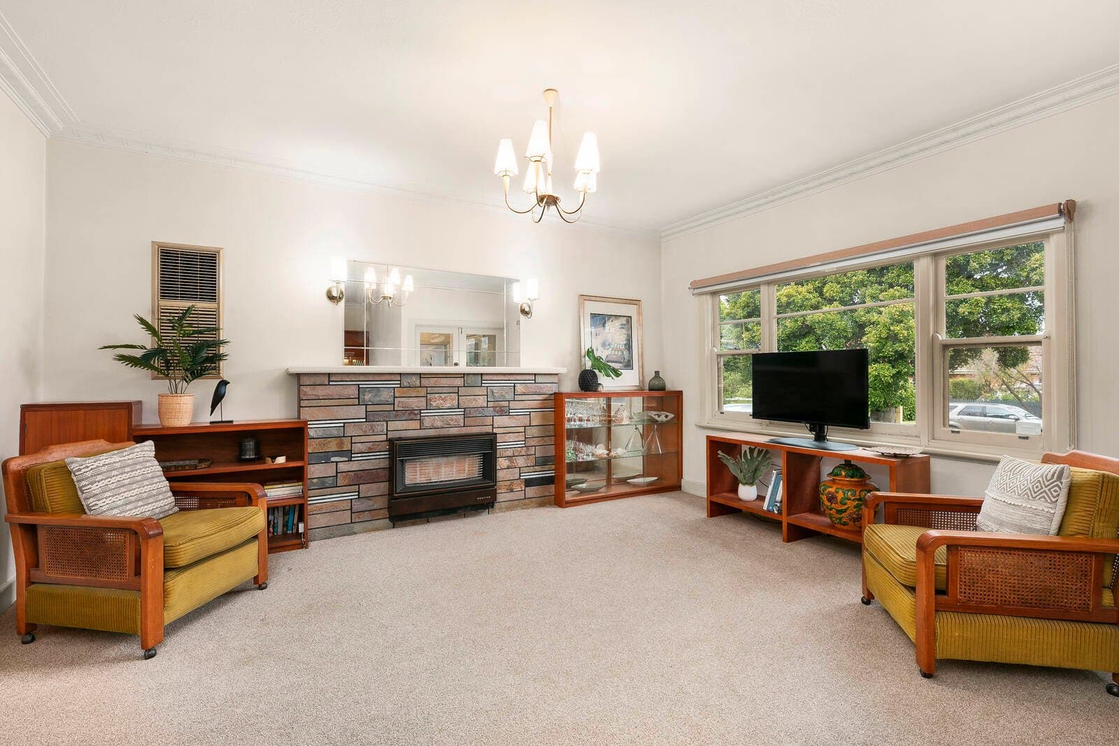 6 Ward Grove, Pascoe Vale South - Thumbnail 4