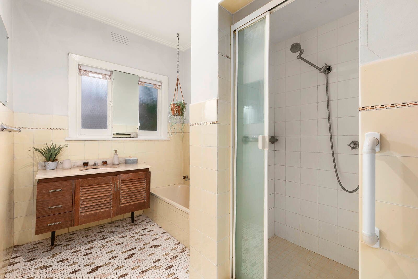 6 Ward Grove, Pascoe Vale South - Thumbnail 7