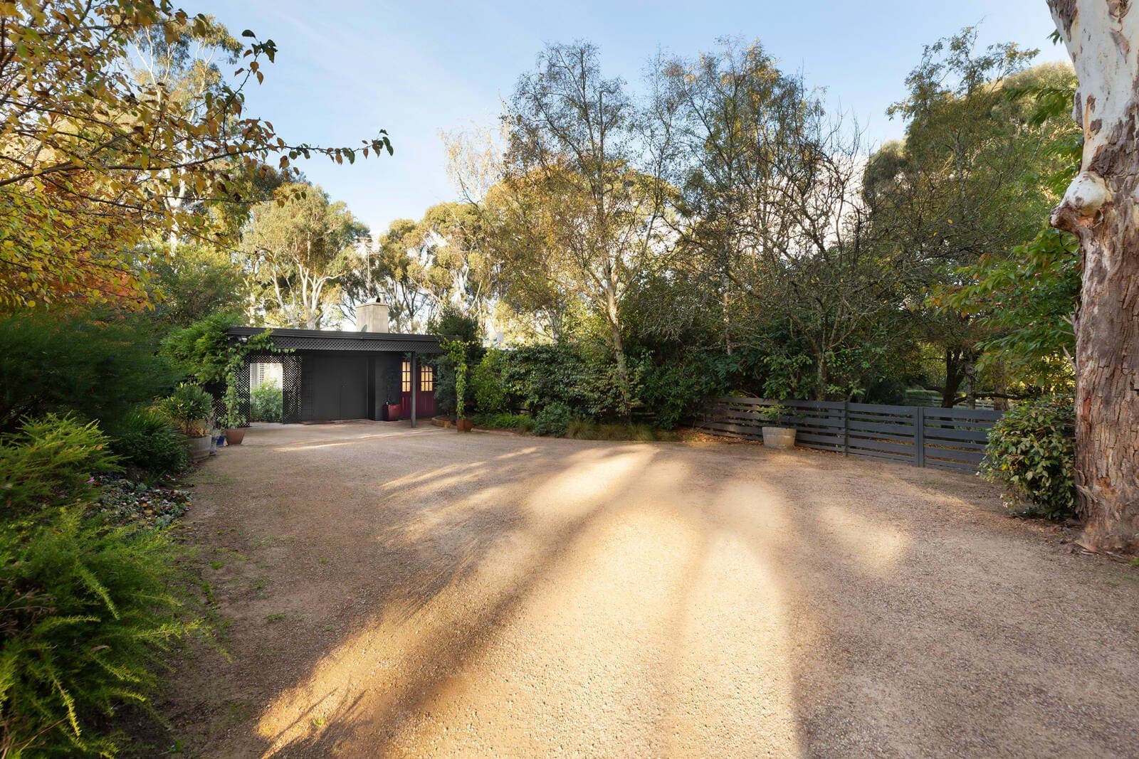 29 Hoburd Drive, Woodend - Thumbnail 2