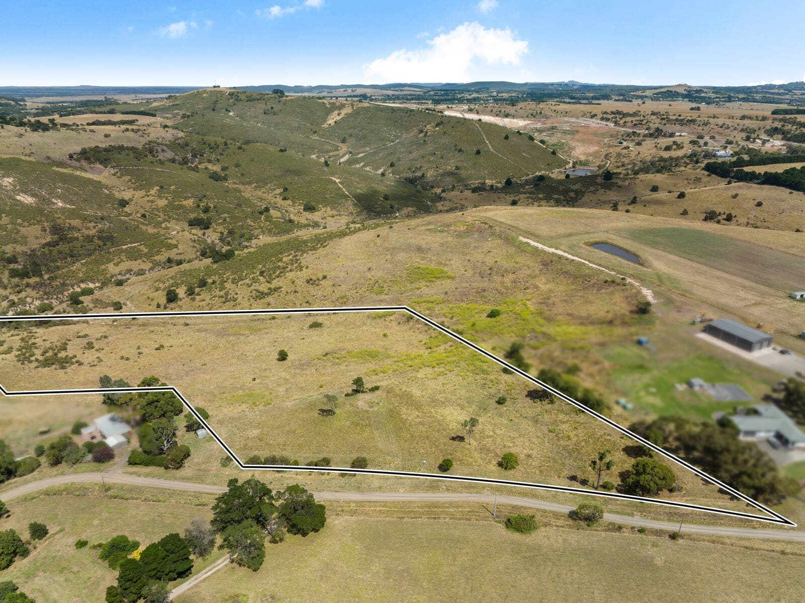 35 Old Riddell Road, Sunbury - Thumbnail 3