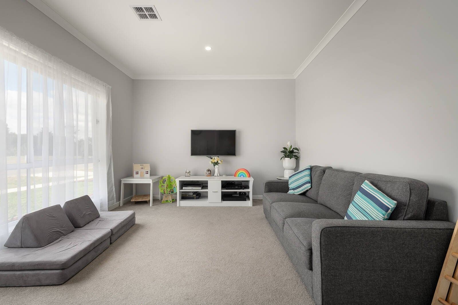 22 Maple Drive, Romsey - Thumbnail 6