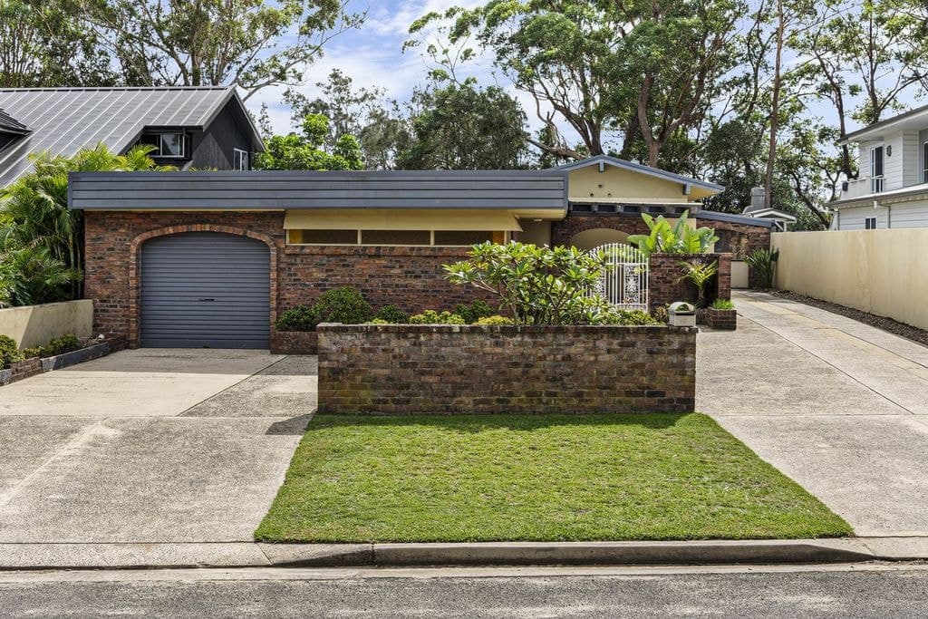 16 Macleay Street, Narrawallee - Thumbnail 3