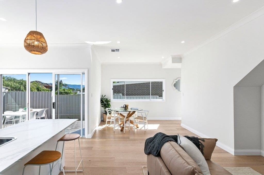2/216 Princes Highway, Albion Park Rail - Thumbnail 4