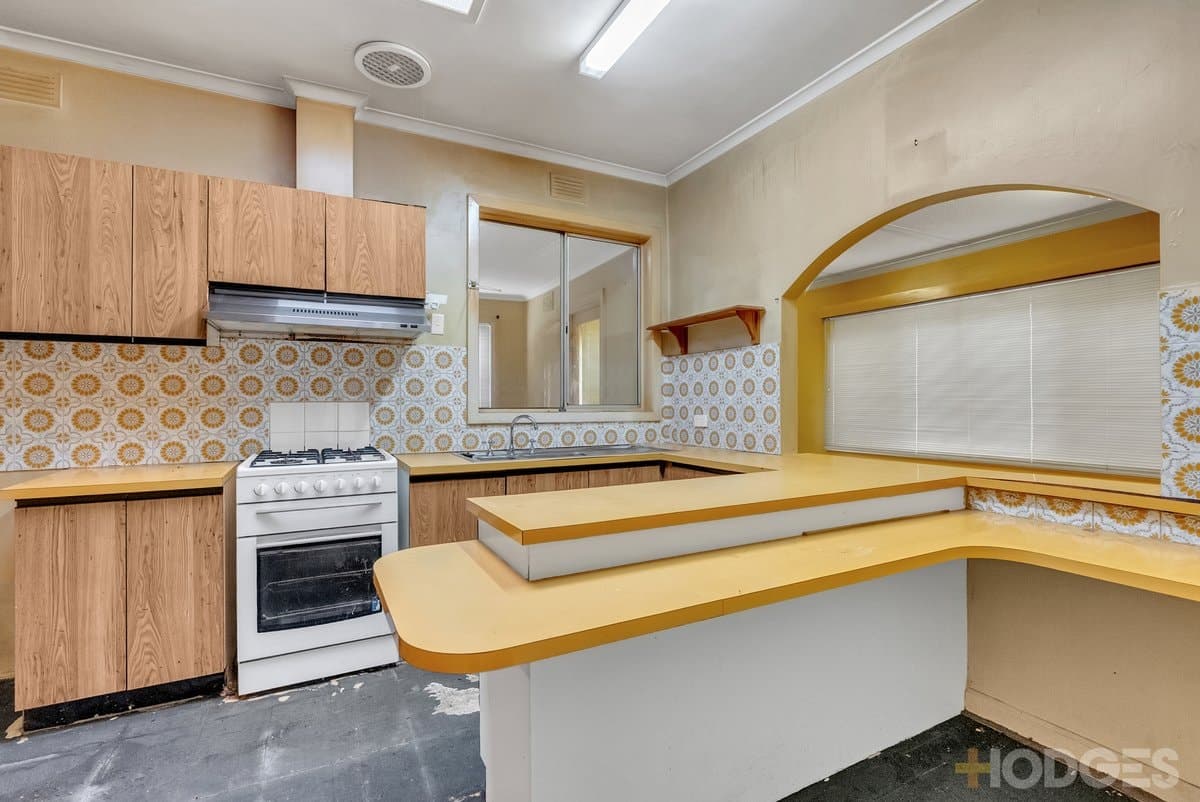 16 Stewart Avenue, Parkdale, VIC, 3195, Parkdale - Thumbnail 3