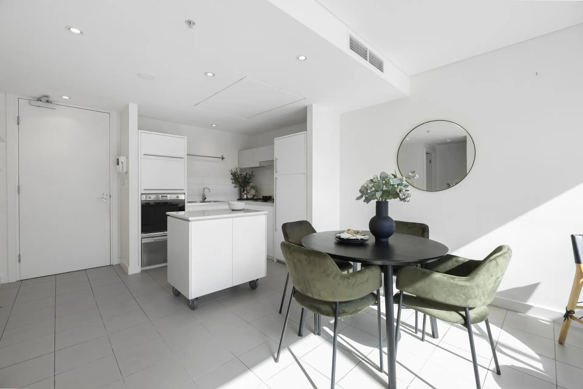 204/800 Chapel Street, South Yarra, VIC, South Yarra - Thumbnail 2