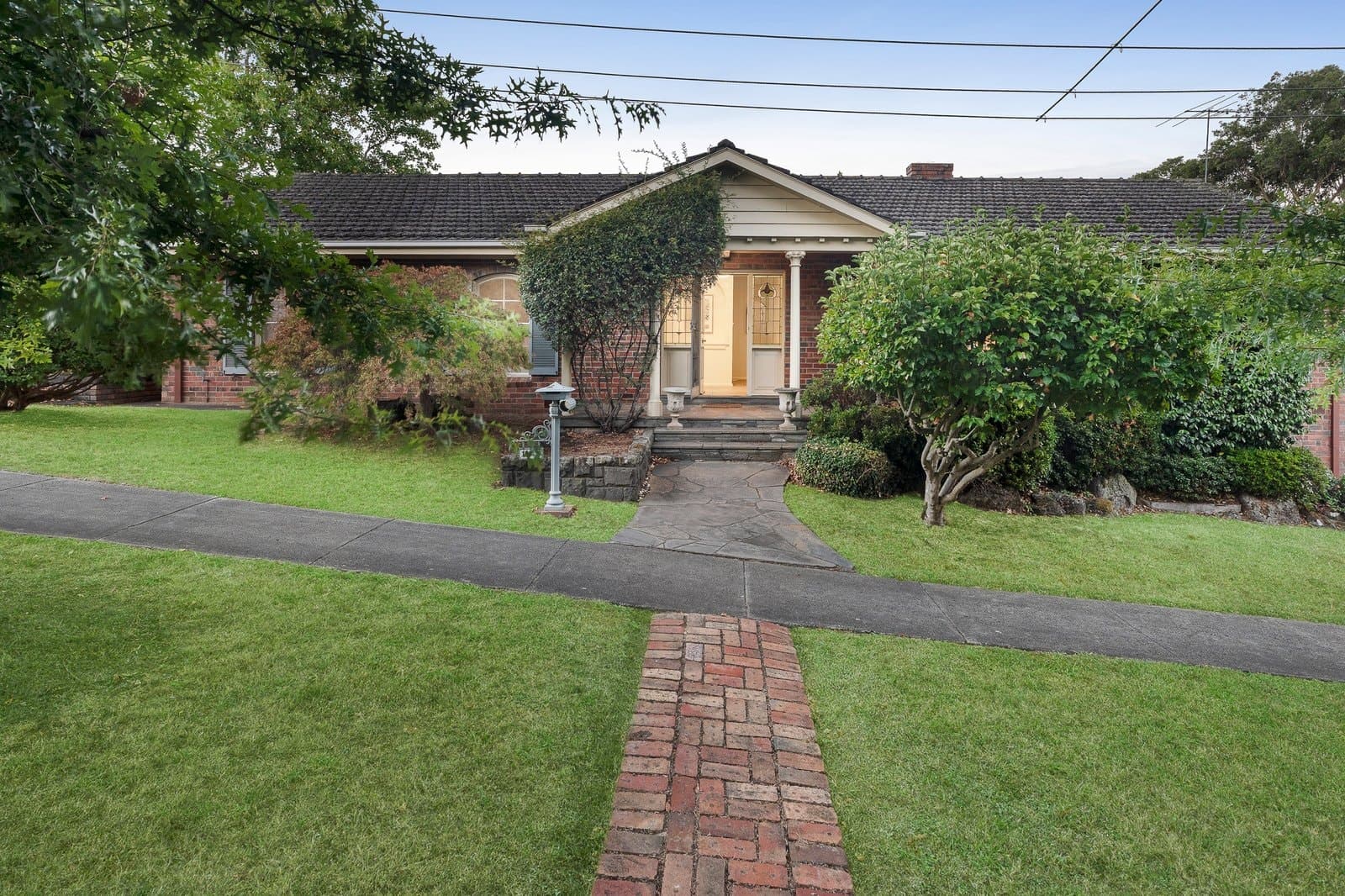 11 Central Avenue, Balwyn North - Image 1