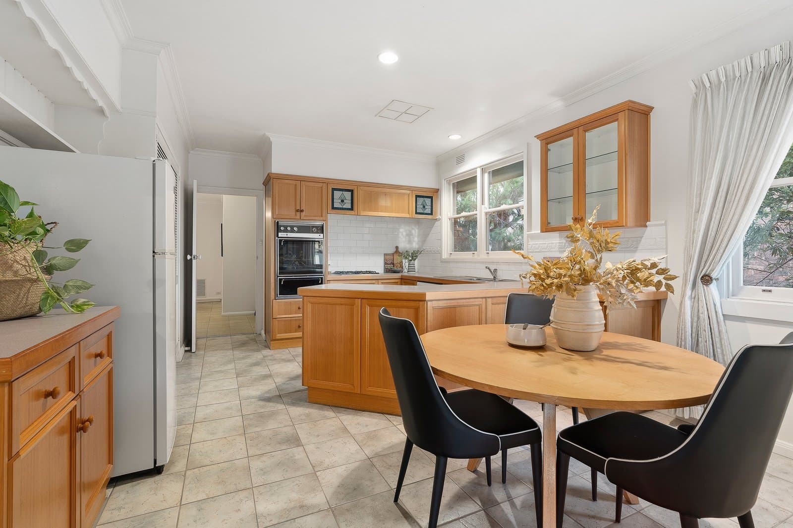 11 Central Avenue, Balwyn North - Thumbnail 5