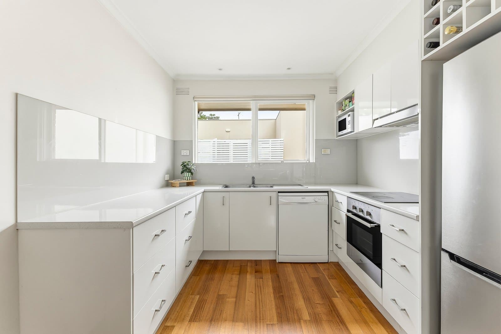 4/14 Rosslyn Street, Hawthorn East - Thumbnail 3