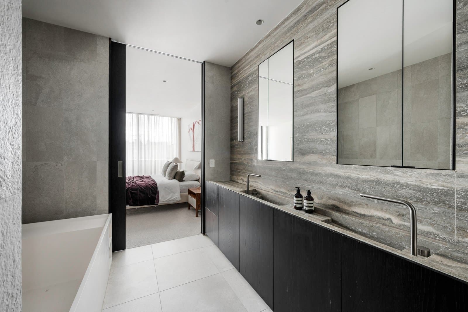 20 Cloverdale Avenue, Toorak - Thumbnail 8