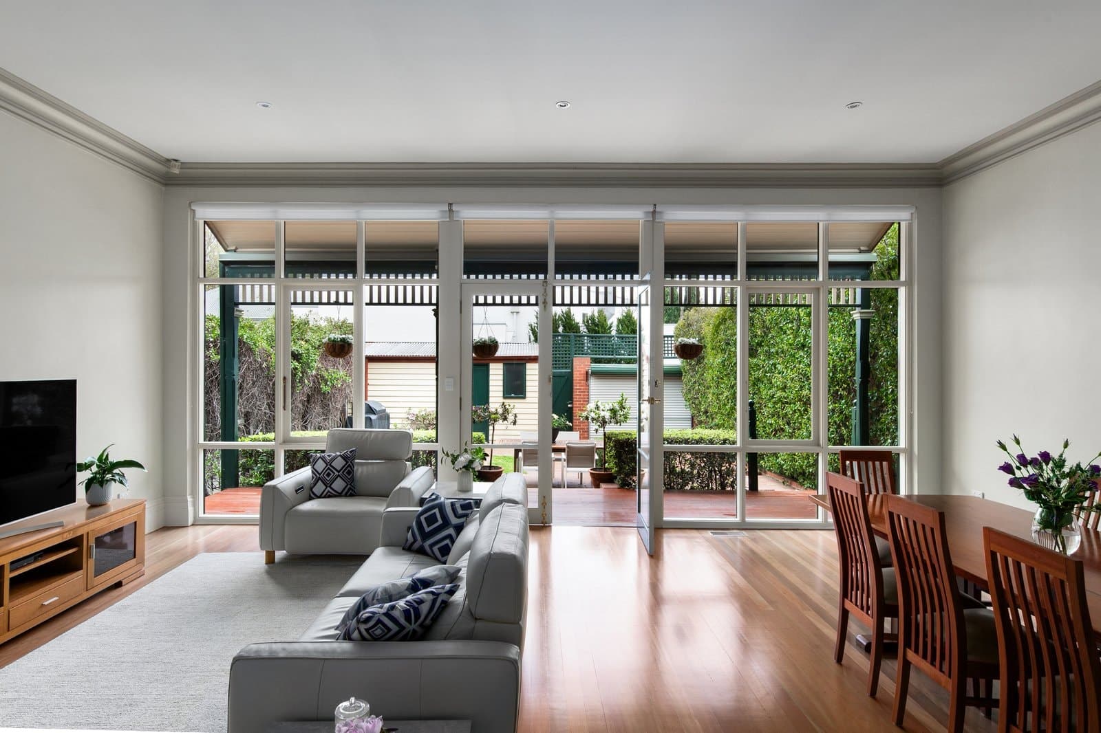 106 Kerferd Road, Albert Park - Thumbnail 4