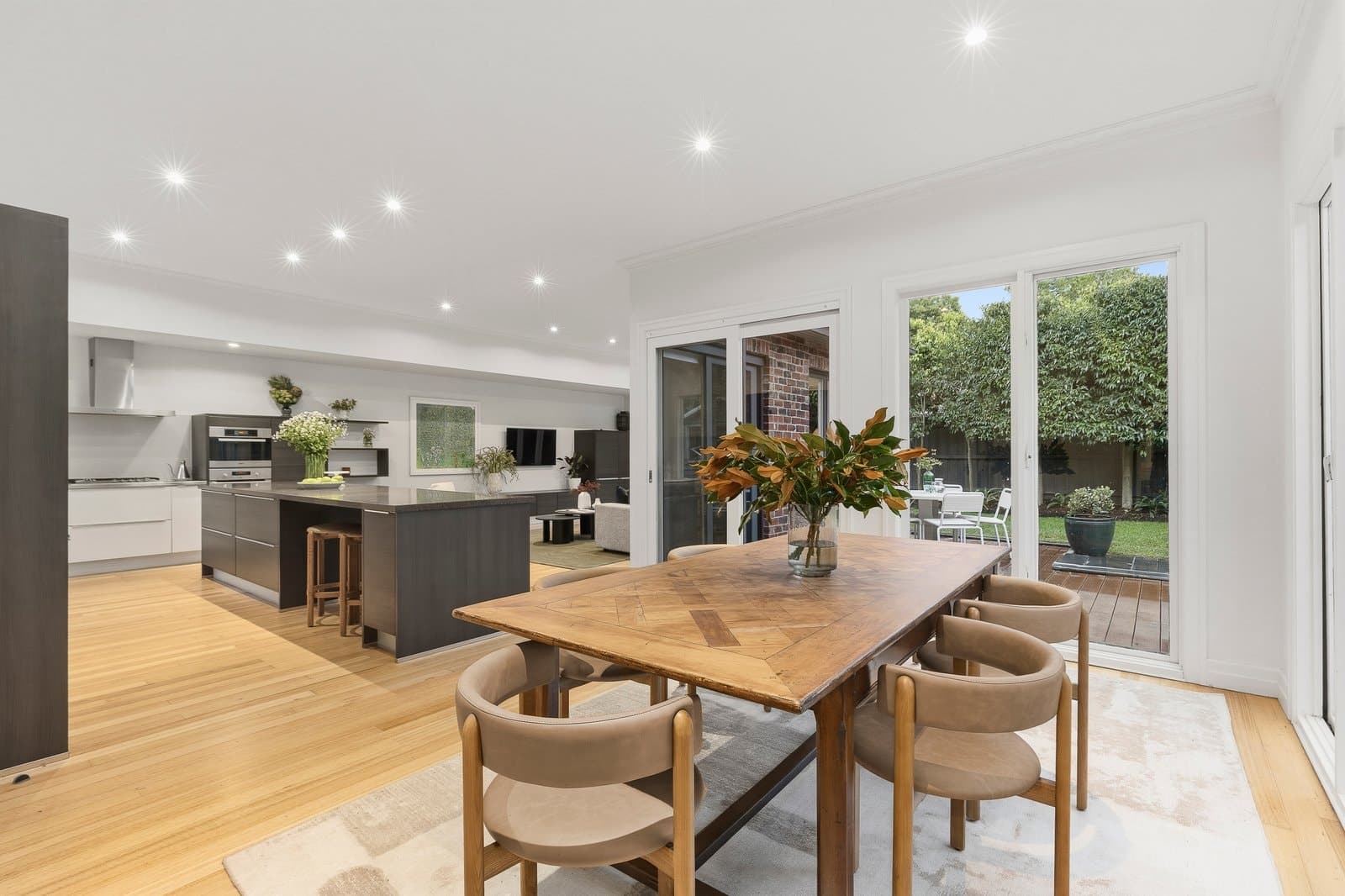 13 Watson Street, Glen Iris - Thumbnail 2